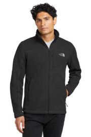 The North Face Sweater Fleece Jacket. NF0A3LH7